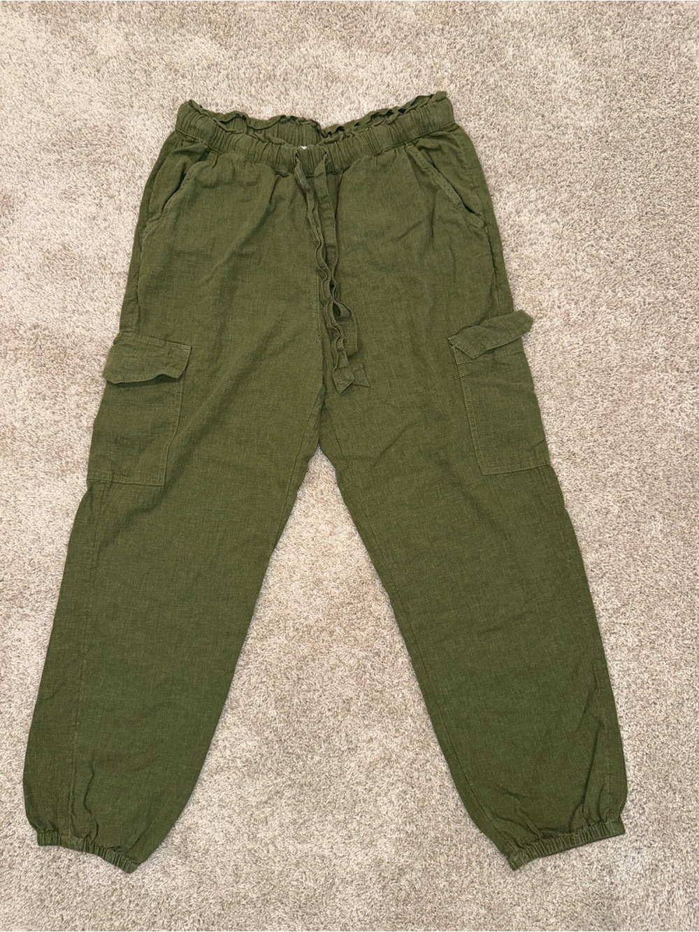 Aerie drawstring cargo linen like pants size small army green color